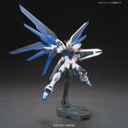 Freedom Gundam HG 1/144 Bandai | Chile Robots