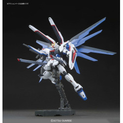 Freedom Gundam HG 1/144 Bandai | Chile Robots